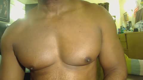 Snapshot of blkbiguncut10462 chatting on March 10, 12:29 am blkbiguncut10462 online show from March 10, 12:29 am