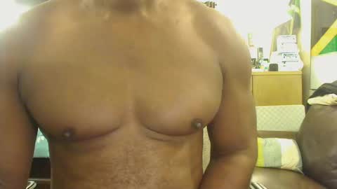 Snapshot of blkbiguncut10462 chatting on January 1, 1:16 pm blkbiguncut10462 online show from January 1, 1:16 pm