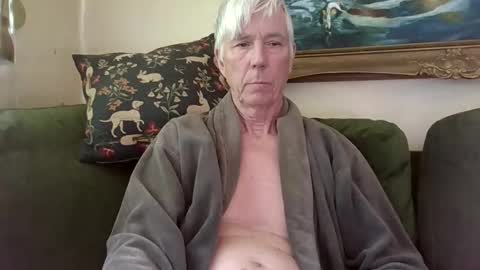 Snapshot of blomkuk chatting on September 24, 10:35 am blomkuk online show from September 24, 10:35 am