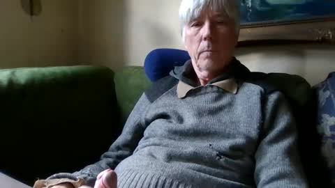 Snapshot of blomkuk chatting on October 20, 8:07 am blomkuk online show from October 20, 8:07 am