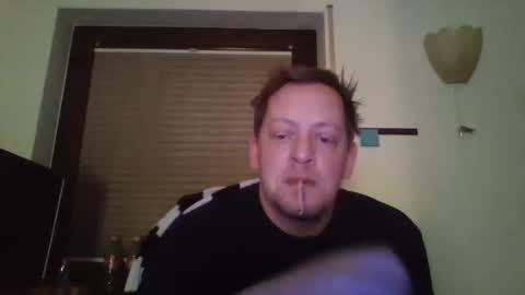 blonde32m online show from January 2, 5:46 am