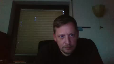 blonde32m online show from December 8, 2:52 pm