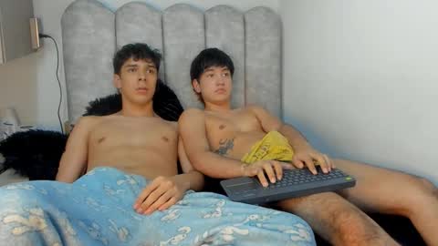 Blue online show from March 16, 5:44 am