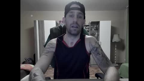 Snapshot of blue_eyed_wolf chatting on January 26, 7:41 pm Runaway online show from January 26, 7:41 pm