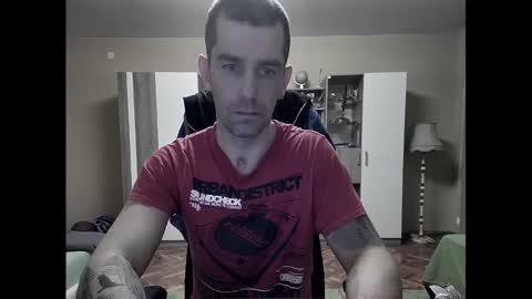 Snapshot of blue_eyed_wolf chatting on March 3, 8:07 pm Runaway online show from March 3, 8:07 pm