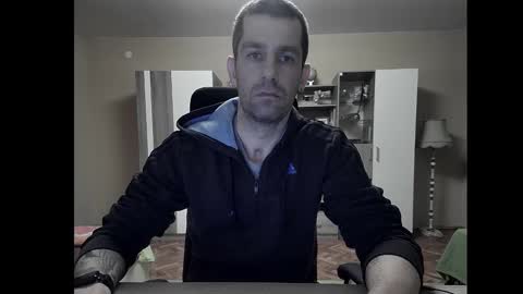 Snapshot of blue_eyed_wolf chatting on January 16, 7:52 pm Runaway online show from January 16, 7:52 pm