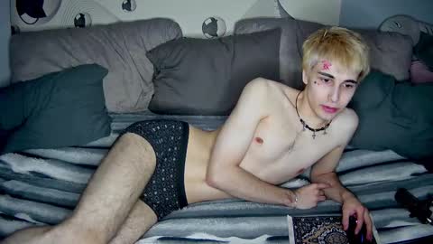 SONNYVAN online show from March 17, 3:03 pm