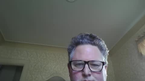 Snapshot of bluemoose70 chatting on October 26, 4:53 pm bluemoose70 online show from October 26, 4:53 pm