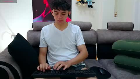 bluewolf247 online show from November 15, 4:09 pm