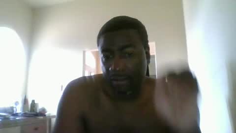 bluuthunder1914 online show from January 31, 6:25 pm