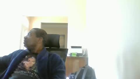 bluuthunder1914 online show from September 15, 5:03 pm