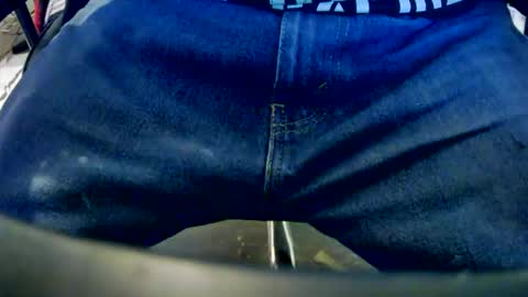 bobbie420_ online show from October 31, 1:29 am