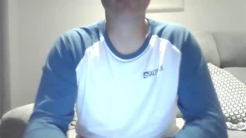 Snapshot of bobby_113 chatting on September 18, 12:34 am bobby_113 online show from September 18, 12:34 am