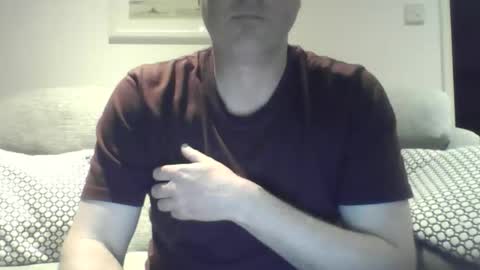 bobby_113 online show from May 4, 12:45 am