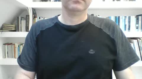 Snapshot of bobby_113 chatting on December 10, 12:49 pm bobby_113 online show from December 10, 12:49 pm