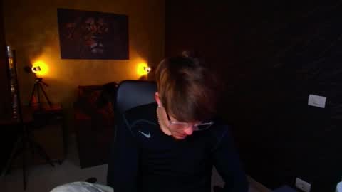 BodhiHayes online show from April 14, 4:56 am