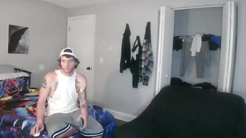 Snapshot of boogieflexxx chatting on September 17, 1:17 am boogieflexxx online show from September 17, 1:17 am