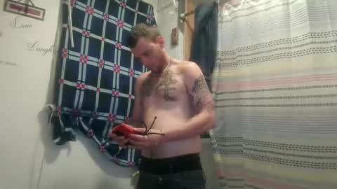 Snapshot of boogieflexxx chatting on December 18, 9:25 am boogieflexxx online show from December 18, 9:25 am