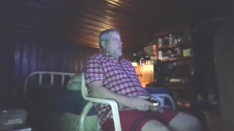 Booshwa online show from December 5, 8:32 am