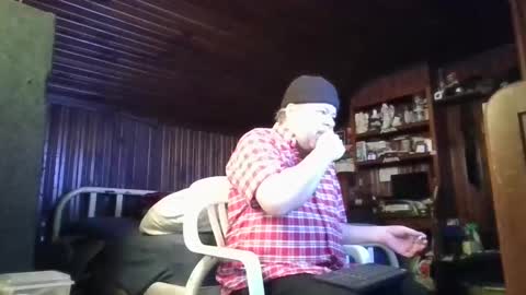 Booshwa online show from February 2, 7:25 pm