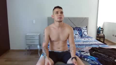 booyhott_ online show from September 27, 8:28 pm