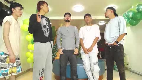 THOMAS AND DAMIAND online show from March 11, 5:05 am