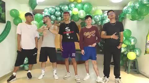 THOMAS AND DAMIAND online show from February 27, 5:34 am