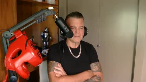 BOSS online show from September 17, 10:11 pm