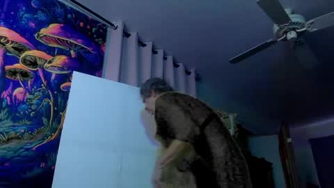 Bottomboo7 online show from January 4, 12:38 pm