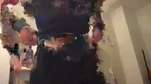 boualem92 online show from March 2, 4:23 am