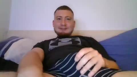 Snapshot of bowler95 chatting on September 26, 6:38 pm bowler95 online show from September 26, 6:38 pm