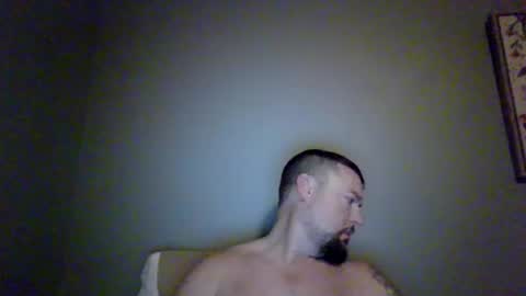 bowtieguy84 online show from February 10, 3:00 am