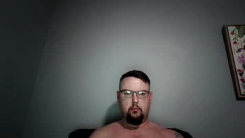 bowtieguy84 online show from February 3, 1:58 am