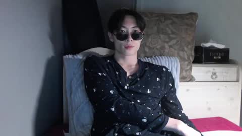 boxman556990 online show from December 14, 12:01 pm