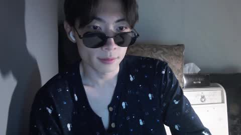 boxman556990 online show from December 11, 12:16 pm