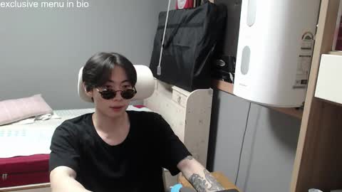 boxman556990 online show from September 27, 6:28 pm