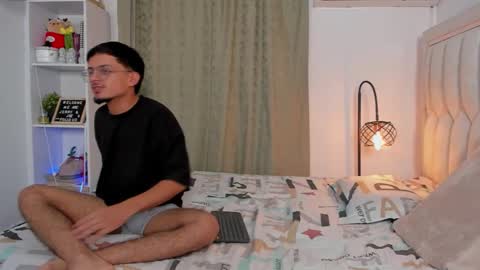 boy_jerry online show from February 3, 7:57 am