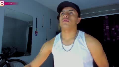 boy_nauthy online show from February 5, 3:53 pm