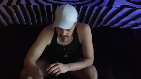 Slutty Stud online show from February 16, 10:32 pm