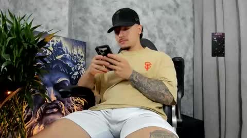 boyc02_ online show from November 11, 11:10 pm