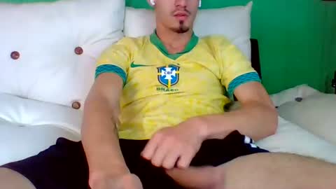 Felipe  online show from July 16, 4:14 pm
