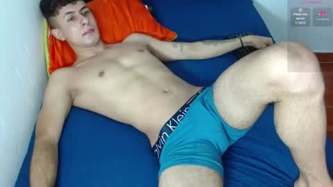 boyg_hots online show from July 3, 9:28 pm