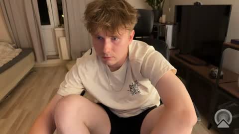 Eddie online show from August 9, 8:36 pm