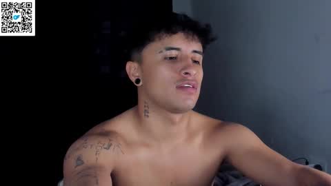 Snapshot of boylatin_777 chatting on September 13, 6:42 pm miguel  online show from September 13, 6:42 pm