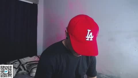 Snapshot of boylatin_777 chatting on September 19, 9:31 am miguel  online show from September 19, 9:31 am