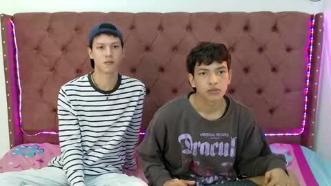 ALEX - TAYLER  -MIKE online show from December 16, 1:43 pm