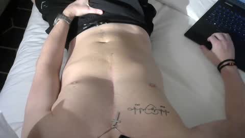 Snapshot of boysboy2003 chatting on February 24, 10:36 pm BoysBoy2003 online show from February 24, 10:36 pm