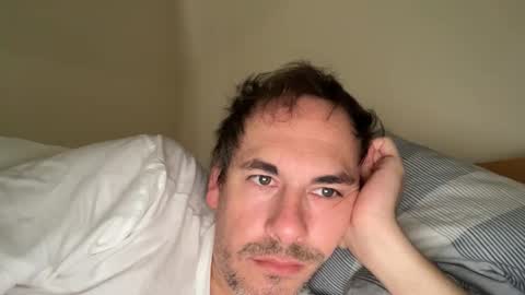 Snapshot of boyslut8 chatting on October 31, 8:50 am boytoyhh online show from October 31, 8:50 am