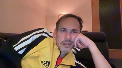 boytoyhh online show from March 26, 7:40 pm