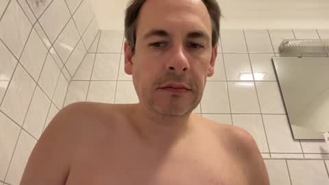 Snapshot of boyslut8 chatting on January 14, 8:15 pm boytoyhh online show from January 14, 8:15 pm